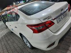 نیسان سێنترا